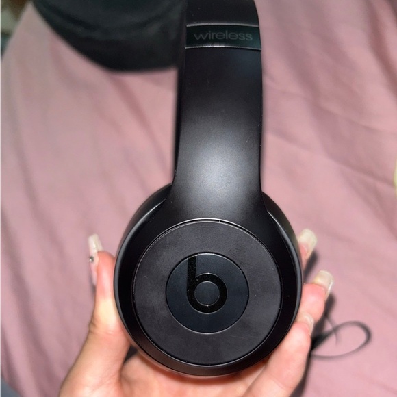 Beats by Dre Headphones - Picture 4 of 4